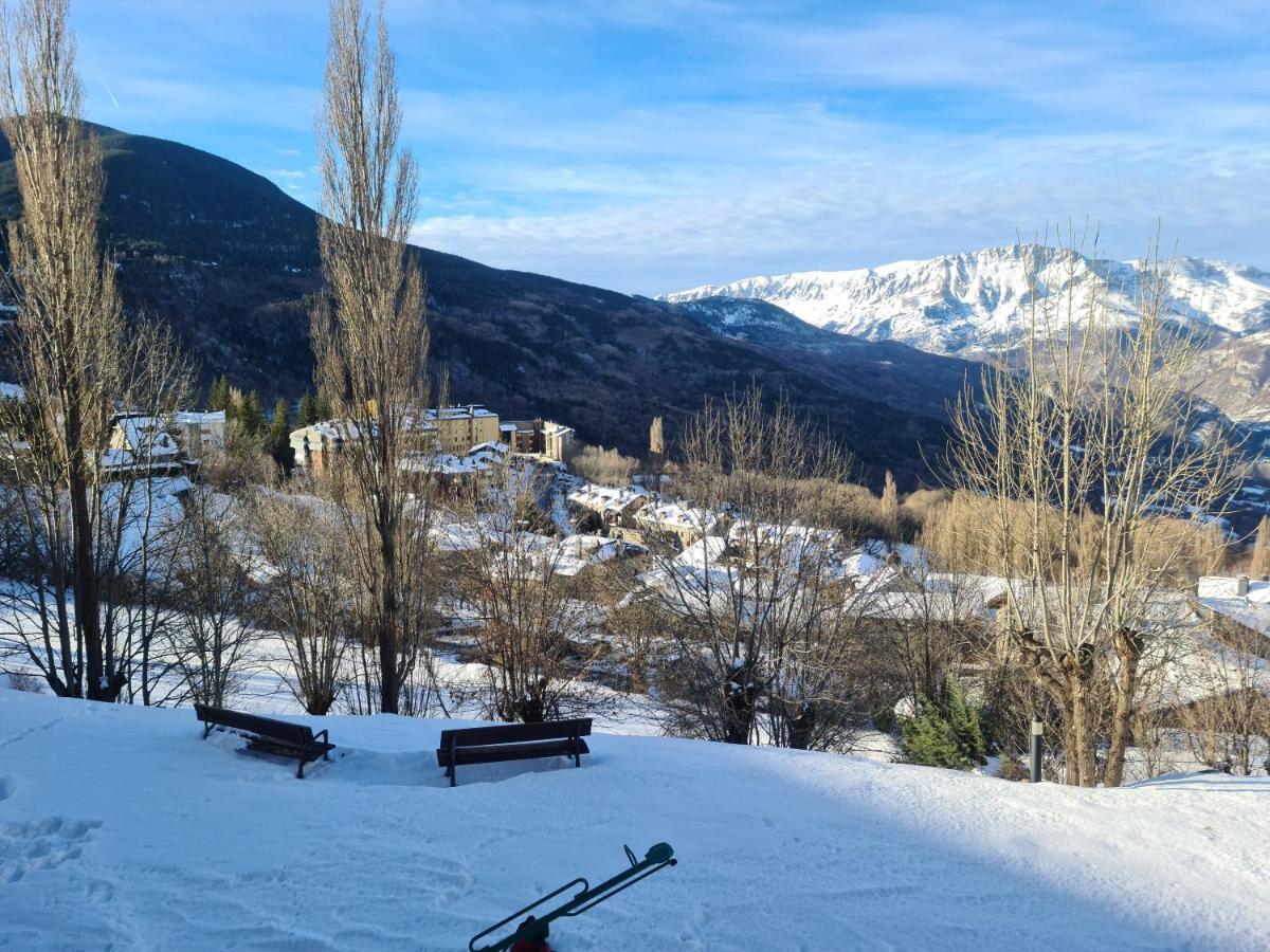Апартаменты Tuhogarencerler Taquilla Parking En Pistas Экстерьер фото